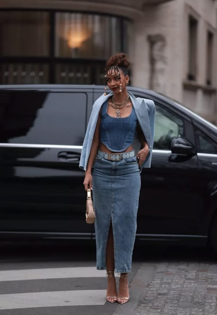 How to Pick the Most Flattering Denim Skirt for Your Body Type | Luxury En Vogue