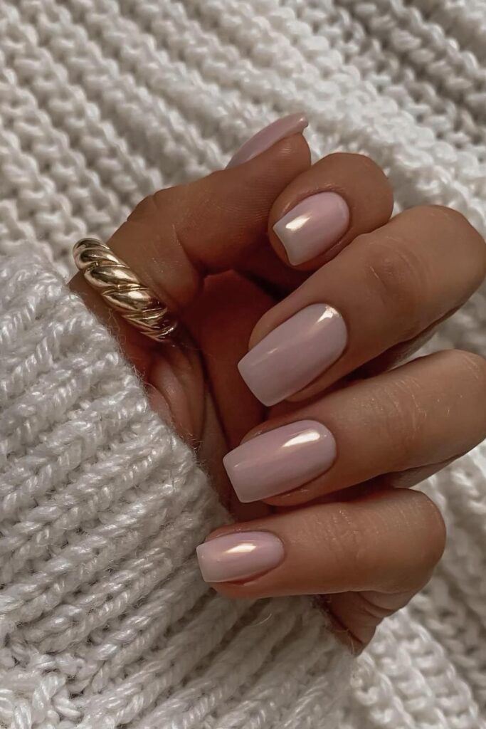 Nude Chrome Nail Ideas That Scream Luxury | Luxury En Vogue