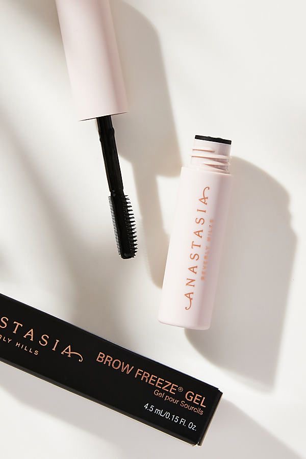 This Product Gives You Fuller Brows in Just One Swipe | Anastasia Beverly Hills Brow Freeze Gel | Luxury En Vogue