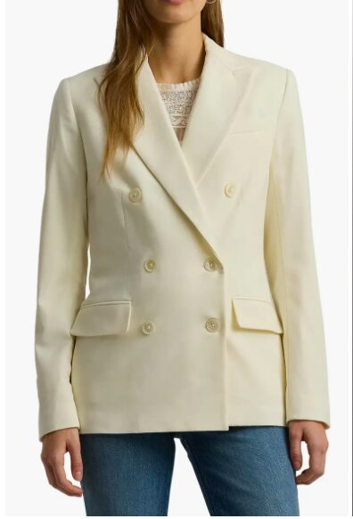 Every Elegant Woman Should Own These Timeless Pieces | Luxury En Vogue